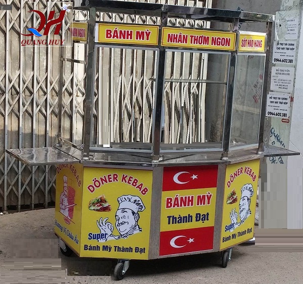 xe bánh mì lục giác 1,6m quang huy Các mặt kính cường lực bao quanh vừa che chắn, vừa tôn lên vẻ sang trọng cho xe