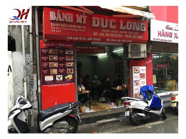 mua bánh mì tam giác ở đâu Không gian quán bánh mì Doner kebab Đức Long tại phố Lương Ngọc Quyến