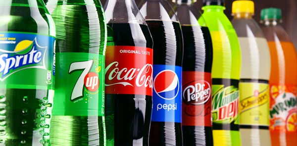 Các loại nước ngọt như Cocacola, 7up, ... rất được nhiều người yêu thích