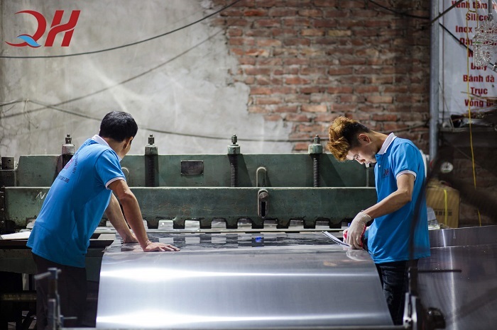 Quang Huy sản xuất và phân phối sản phẩm ngay tại xưởng Quang Huy sản xuất và phân phối sản phẩm ngay tại xưởng