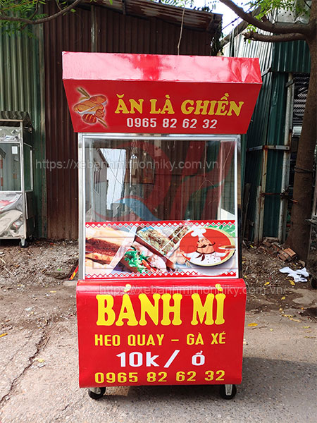 Xe bánh mì heo quay Quang Huy