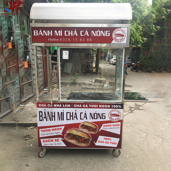 Xe bánh mì chả cá Quang Huy inox 304 không gỉ