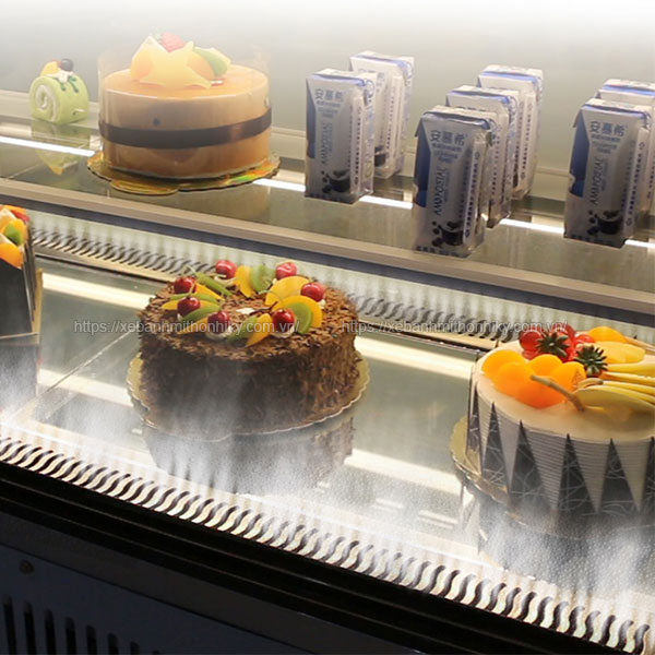 Chế độ phun ẩm tủ trưng bày bánh kem
