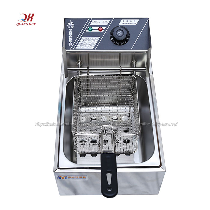 Bếp chiên đơn với khay đựng inox đảm bảo an toàn vệ sinh thực phẩm