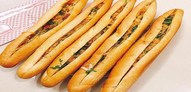 Bánh mì que Bà Nghị - quán bánh mì que Hải Phòng ở Hà Nội ngon 