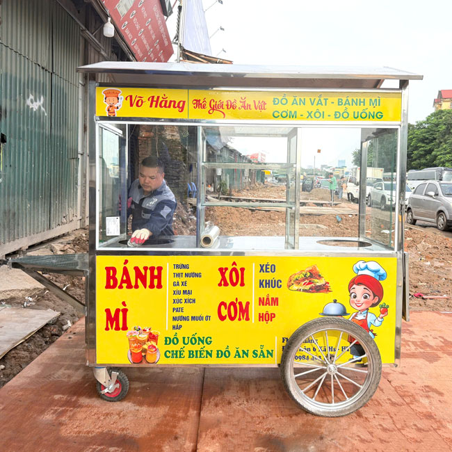 Xe b&aacute;n b&aacute;nh m&igrave; x&ocirc;i