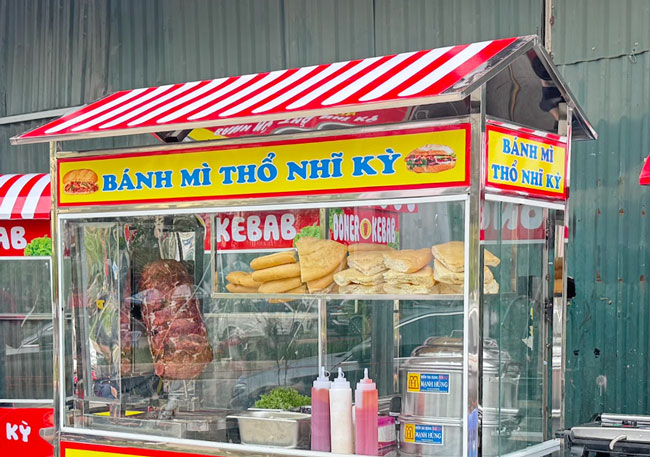 Thiết kế m&aacute;i che xe b&aacute;nh m&igrave;
